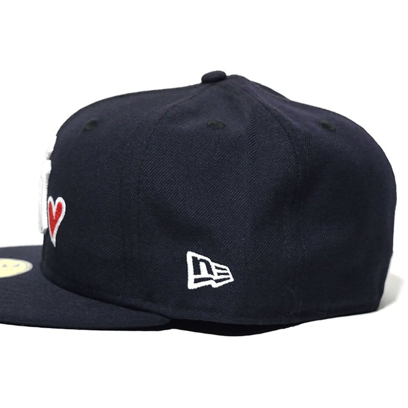 NEWERA ニューエラ ベースボールキャップ 59FIFTY MLBハート ニューヨーク・ヤンキース ネイビー × ホワイト レッドハート 11409417